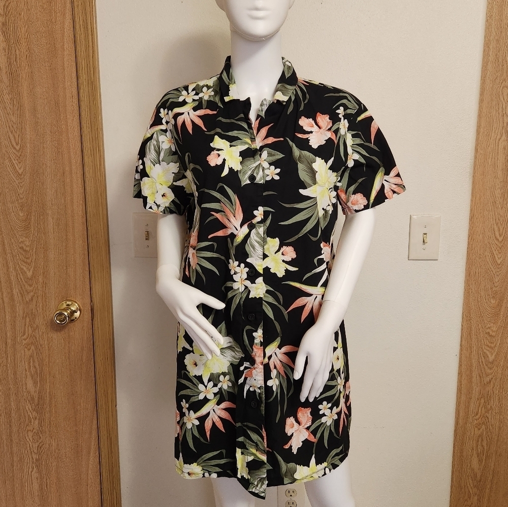 H&M Divided‎ floral button down T shirt dress size small